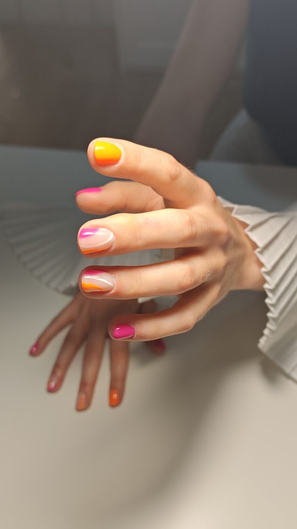 Nail art multicolore pastel — ElymNails